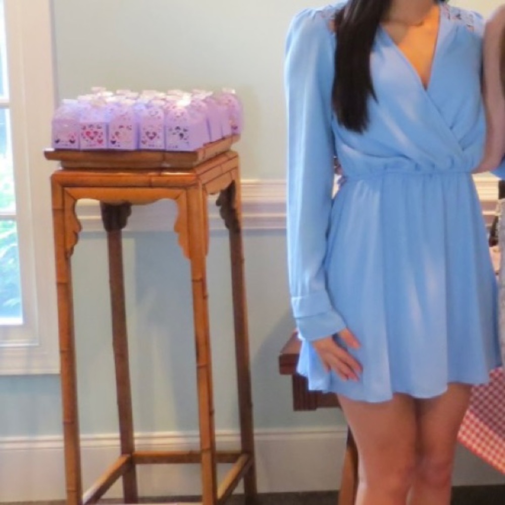 Baby blue dress lace detail